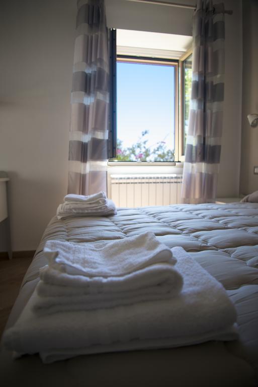 Villa Caterina Affittacamere マラテーア エクステリア 写真
